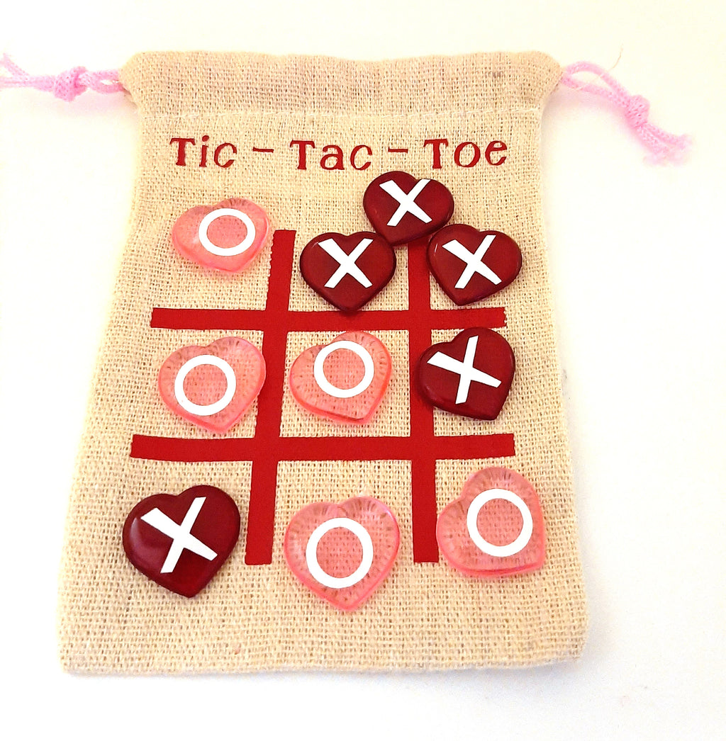 Valentines Day Tic Tac Toe Bags / Valentines Day / Personalized Name / Candy Bags / Travel Game / Portable / Classroom Gift